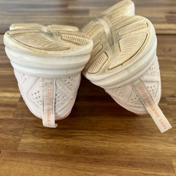 APL TECHLOOM PHANTOM women’s sneakers shoes. Size 7.5 - Picture 16 of 16